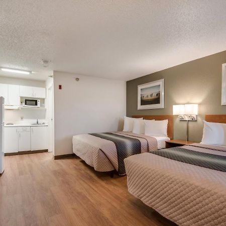 Birch Hill Suites Kansas City - Independence Exterior foto