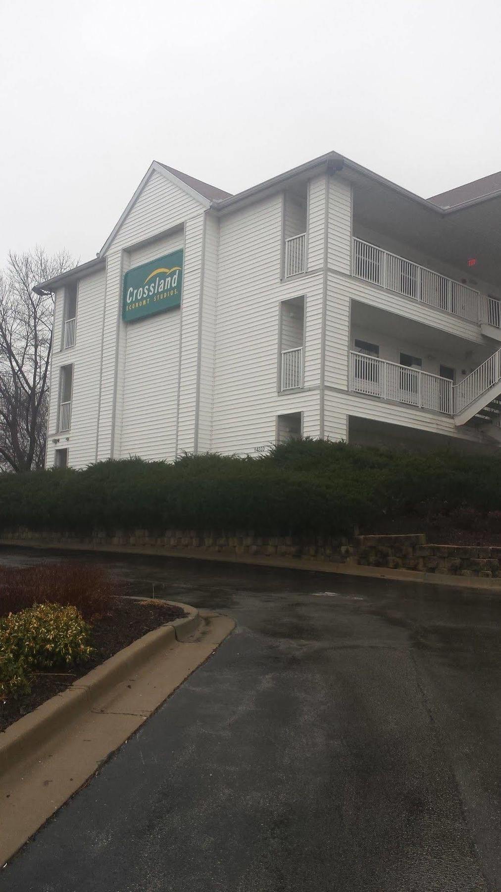 Birch Hill Suites Kansas City - Independence Exterior foto